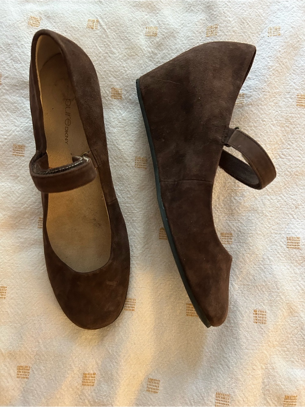 Women’s Brown Suede Mary Jane Platform Flats